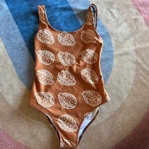 NWOT Alohanohie collab cowrie 🐚 print swimsuit